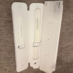 Apple Watch Band in White 42mm